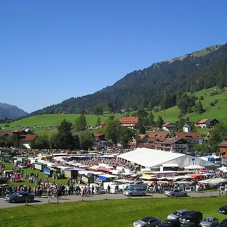 Gasthuis Gaestehaus Schlegel